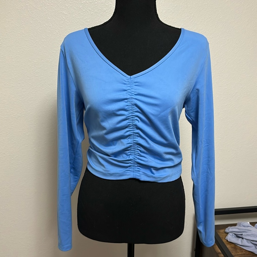 All in motion size XL cinch front long sleeve top